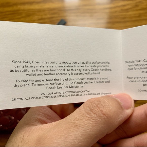 Coach Corner Zip Wristlet Wine Glitter Signature Leather - Picture 9 of 12